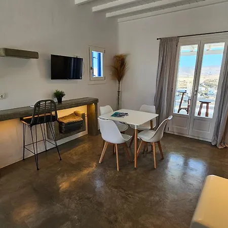 Chronos With Private Heated Pool *
