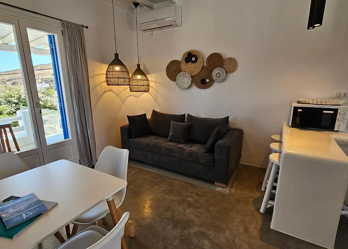 Вилла Chronos With Private Pool